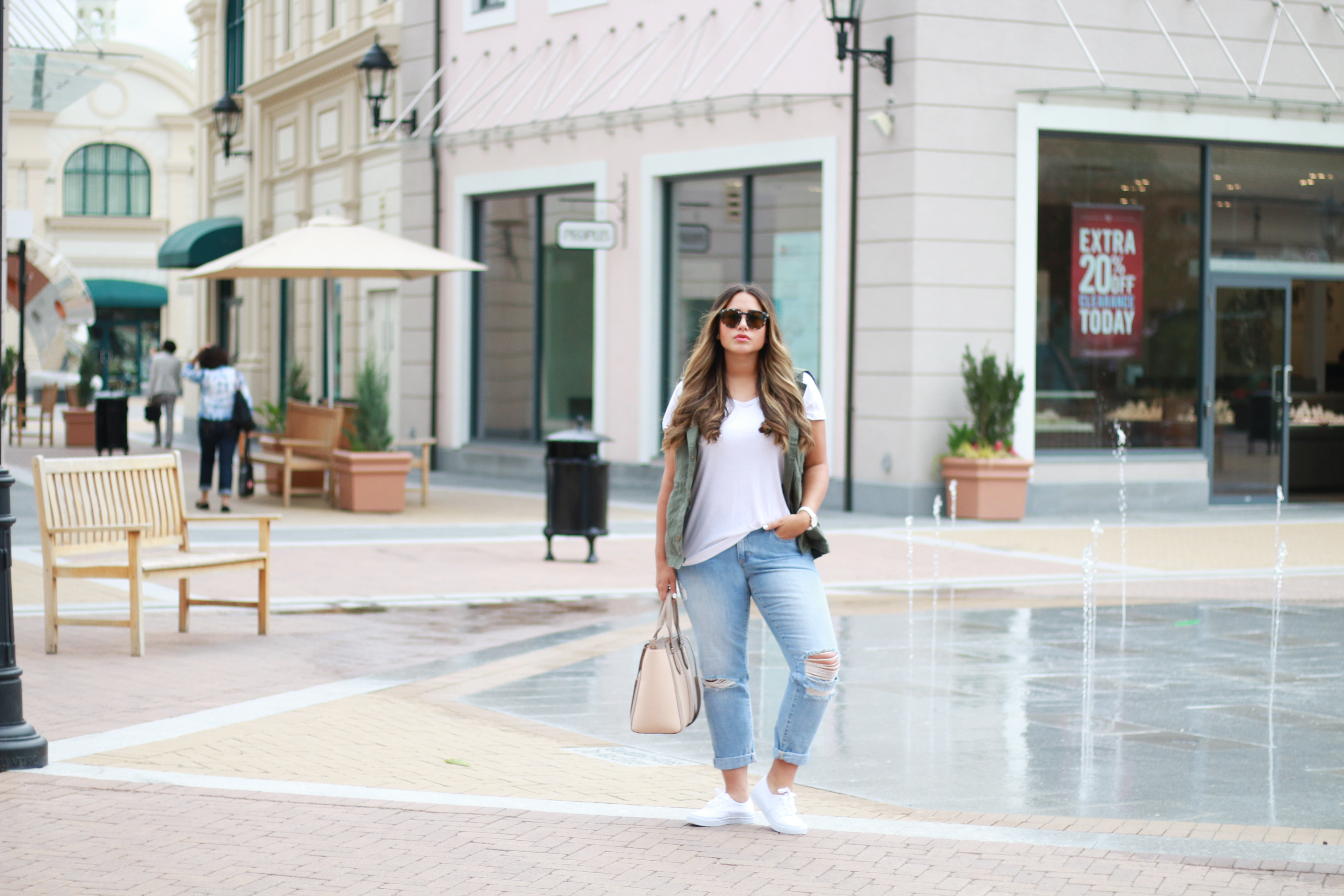 gap mcarthur glen